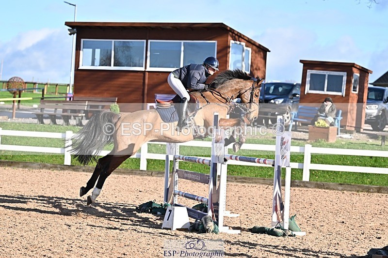 251119-131950-00451 - Cls 4 Newcomers and 1.10m Open