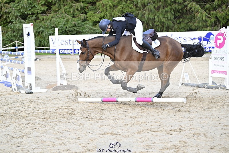 251005A-180219-05541 - Cls 12 Adv 1.10m Ind