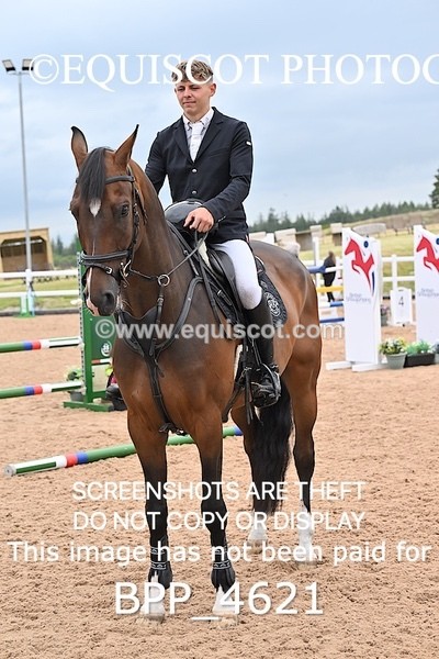 BPP_4621 - CLASS 5 WED Redpost Equestrian Senior Foxhunter/1.20m Open