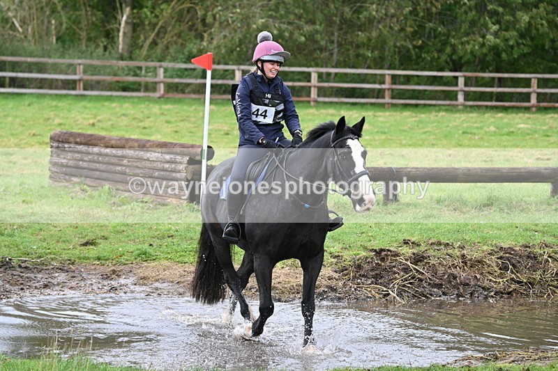 WJ6_4087 - Time at Photographer 11:48 to 11:56