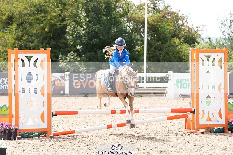 250805-145144-00019 - Clear Round and 60cm