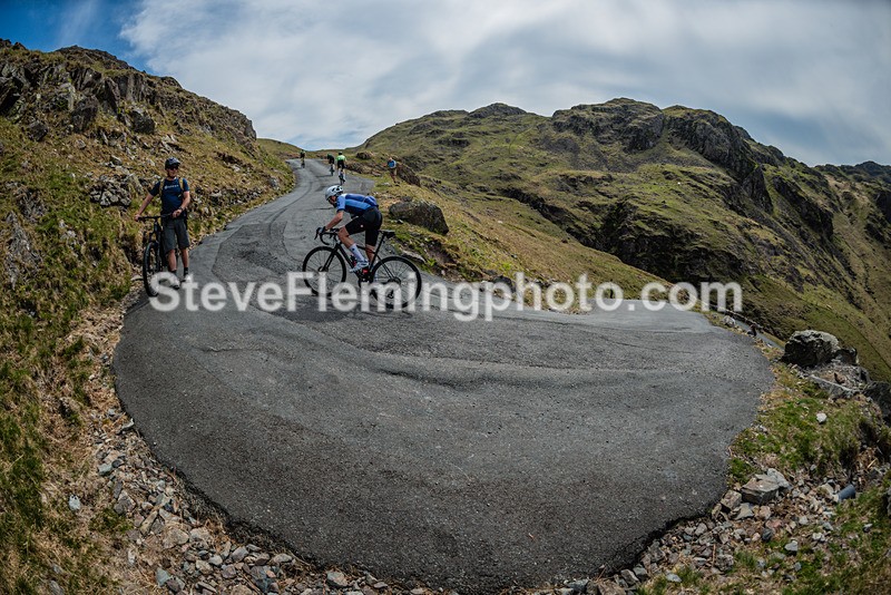 114533 - Hardknott Hairpin 11.00 - 12.00