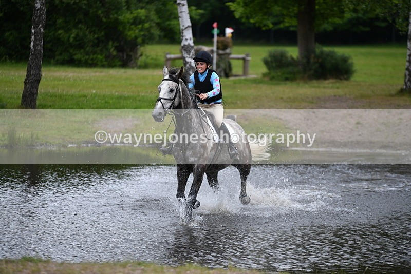 WJ5_5650 - Tweseldown 3-Phase Training (XC) 19-05-25