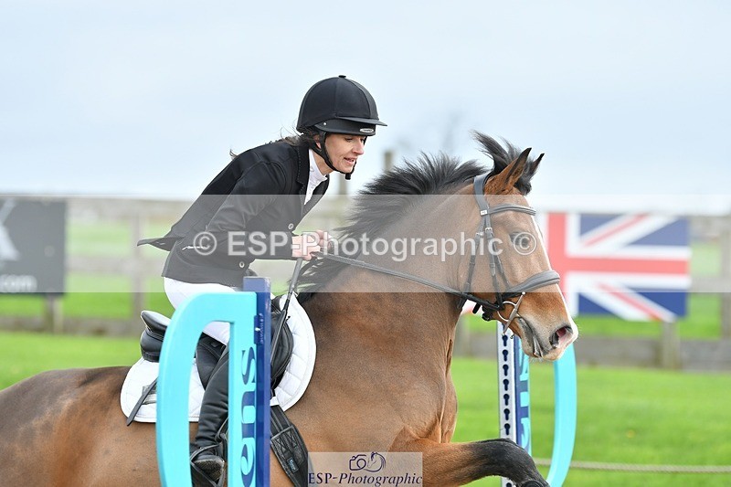 251026-105354-02162 - Cls 21+22 70cm Club and Schools