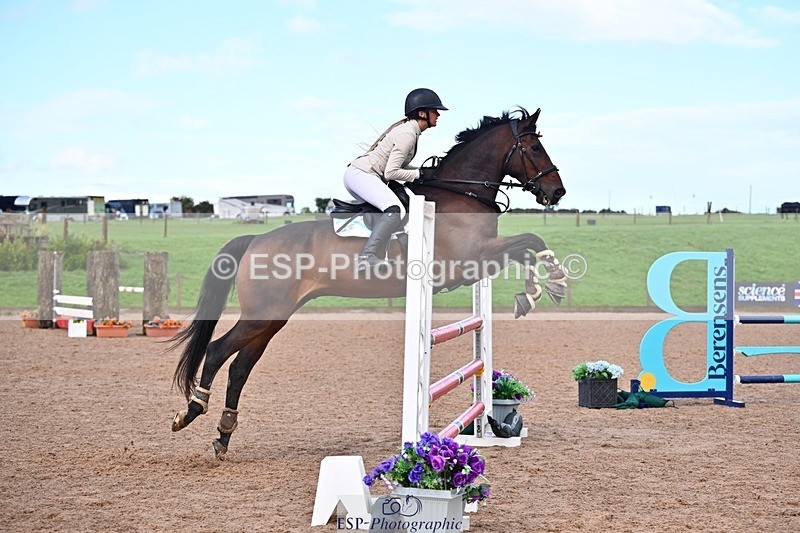 250912-161857-05422 - Cls 13 Snr 1.05m and 1.10m