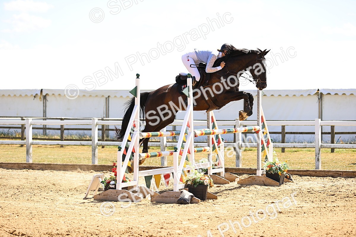 SBM_014952 - Class 15 - Senior Newcomers - 1.10m Open