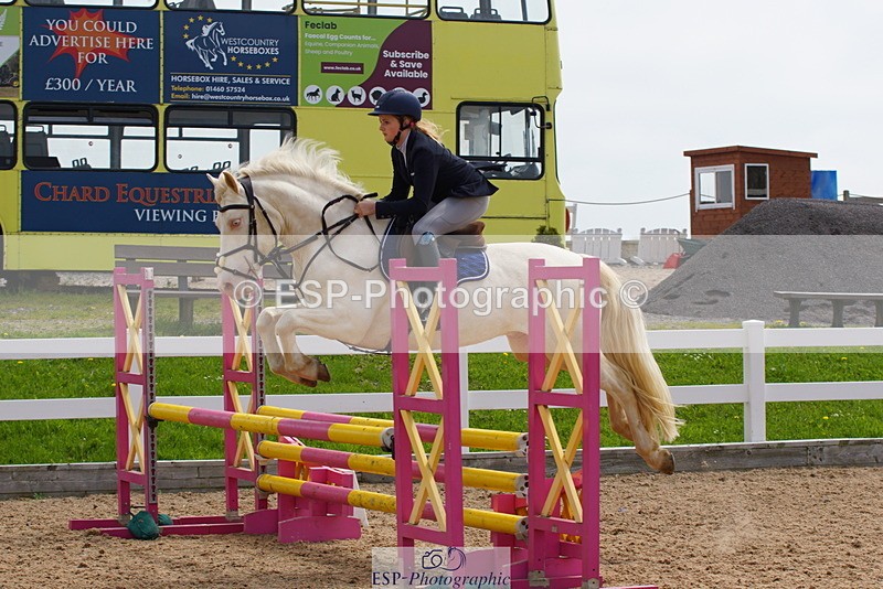 230513A-123420-00919 - Cls 4 90cm Novice Masters