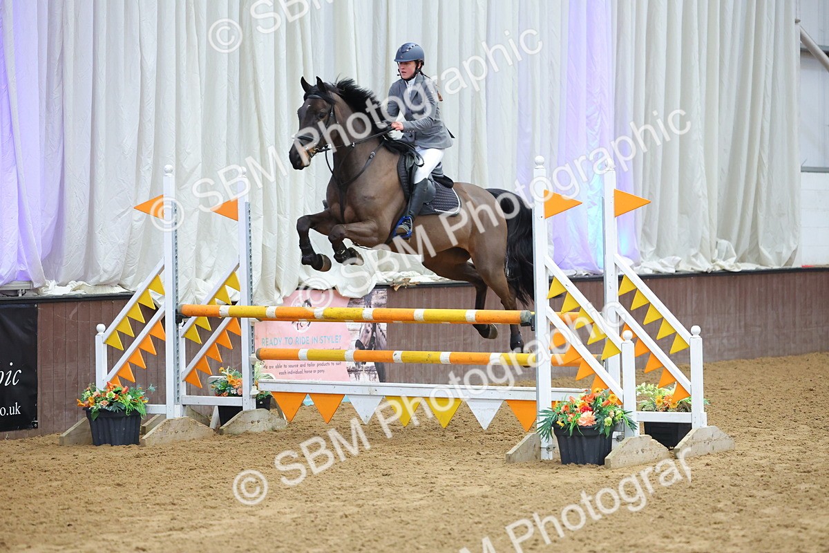 SBM_009867 - Class 21 - Nupafeed Supplements Senior Discovery/ 1m Open - First Round (1.00m)