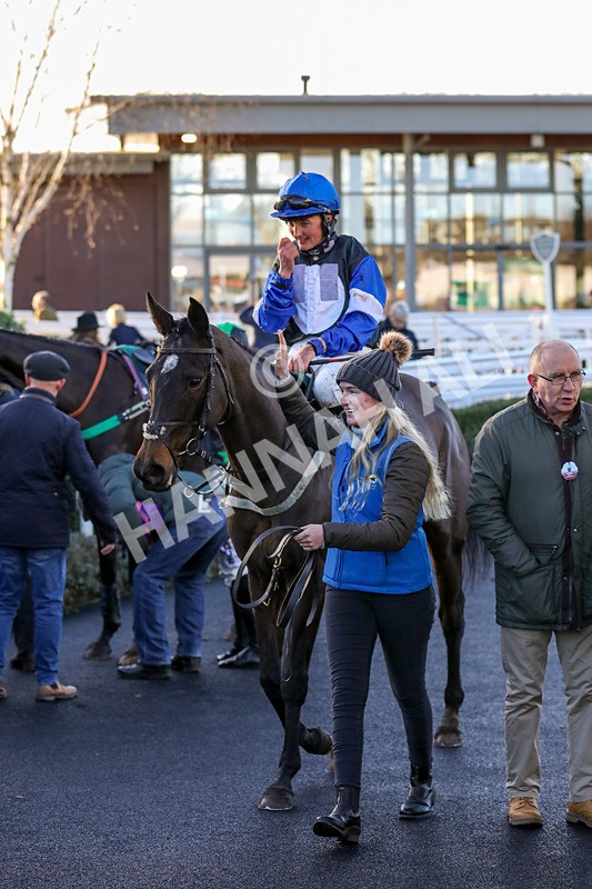 010124-Race 2-Belle Na Bann-3933 - Race 2