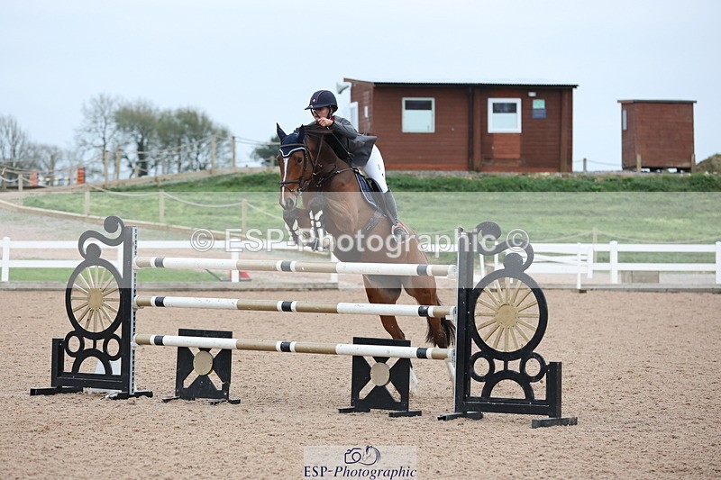 241101A-152910-02995 - FRI Cls 7 Blue Chip Grade B&C Jump Off