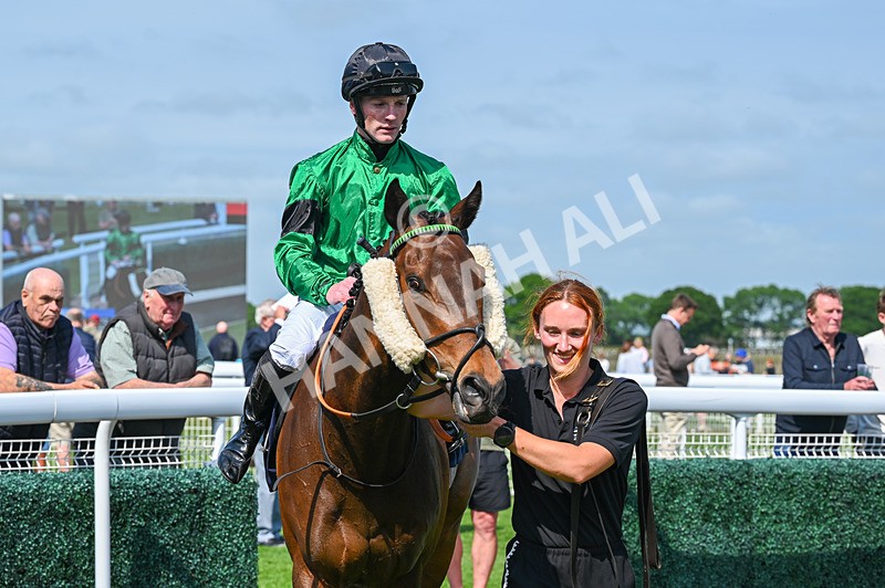 270526-Race 3-This Farh-2755 - Race 3 15.15pm Ward Homes Yorkshire 10th Anniversary Handicap