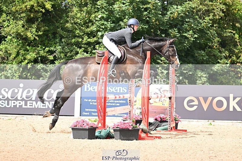 250723-111058-00225 - Cls 1 British Novice and 90cm