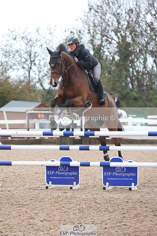 231112A-140802-04809 - Cls 20 Newcomers & 1.10m Open