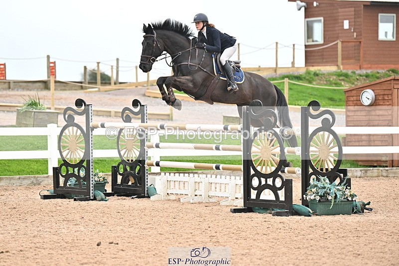 240406A-161848-04370 - Cls 17 National 1.30m Open