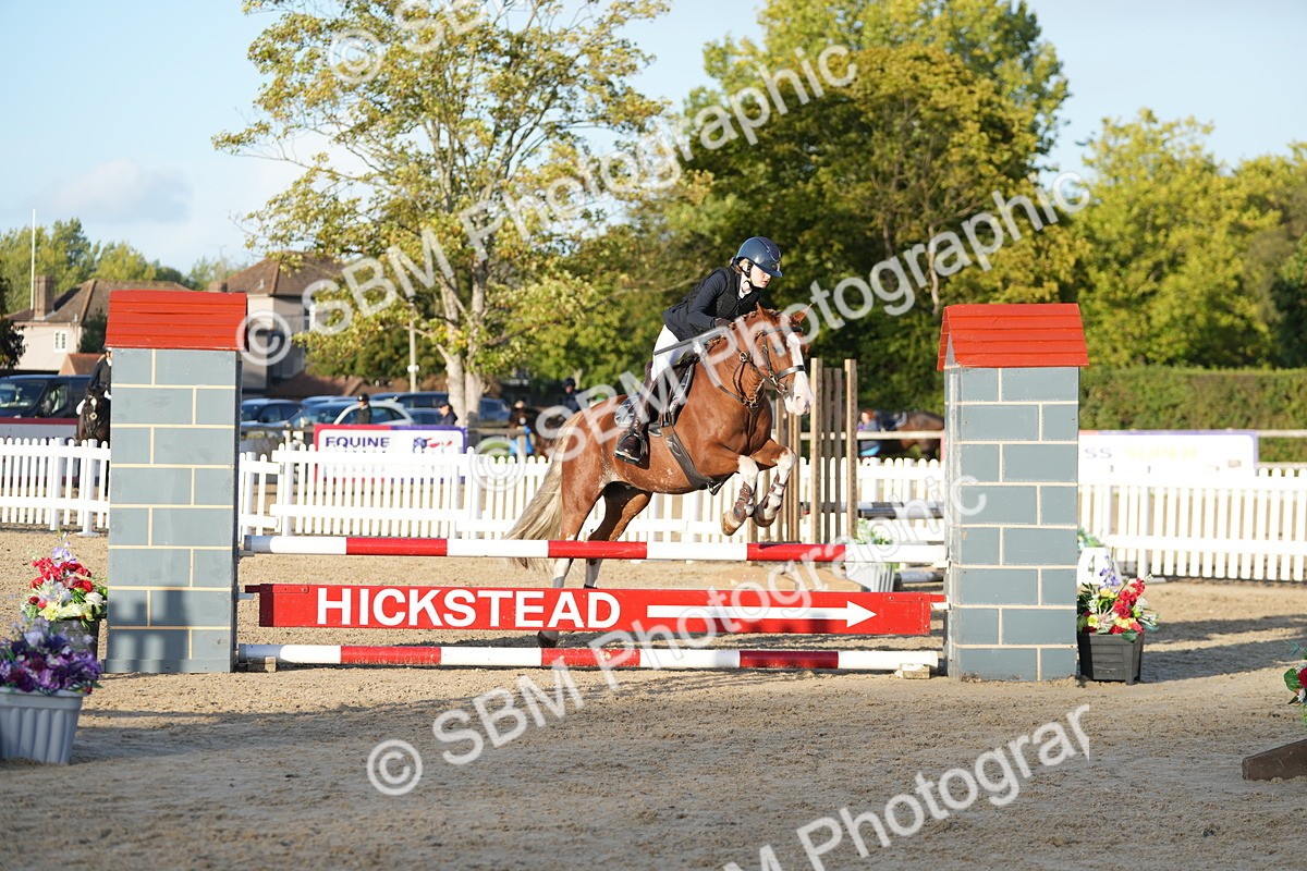 SBM_29413 - J44 - Horse & Hound Open 70cm