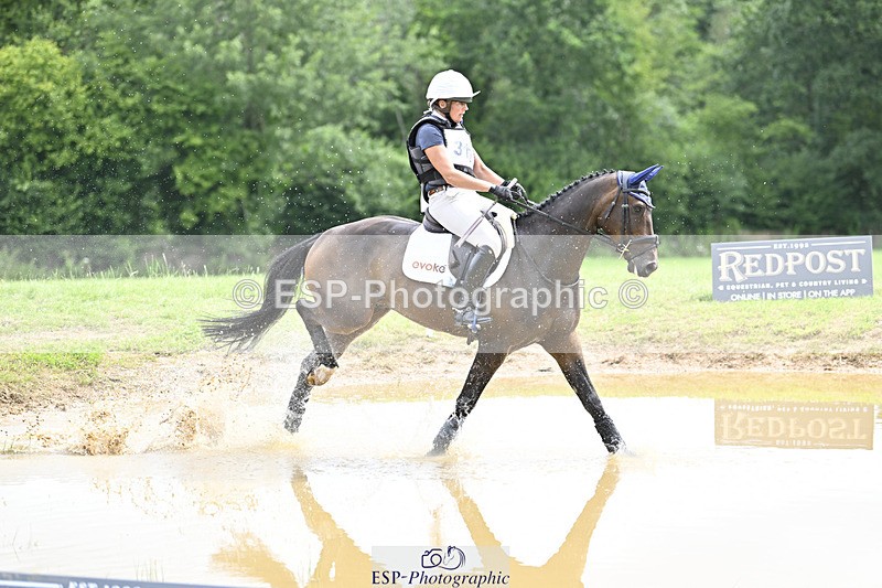 240804-112538-12021 - 317-Flora_Harris-TOUBALOU_C