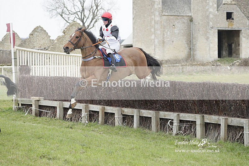 PtP 040323 373 - Duke of Beauforts Hunt Point-to-Point Didmarton 04/03/23