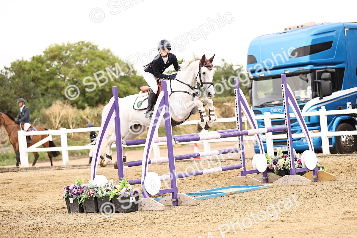 SBM_003327 - Class 21 - Senior Newcomers - 1.10m