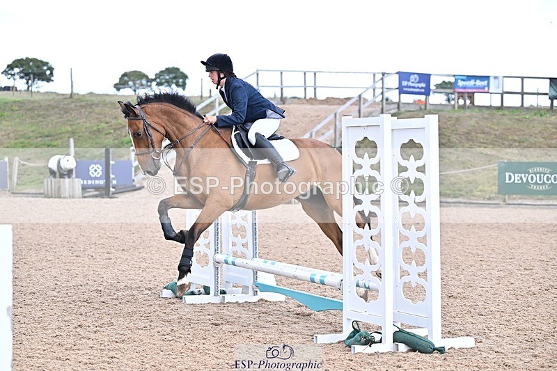 250826-152520-00106 - Clear Round and 60cm