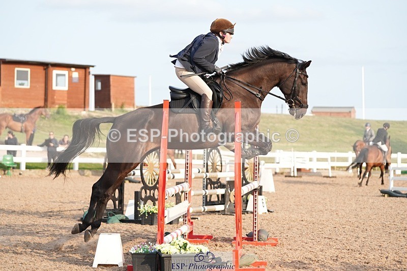 250805-184212-00703 - 90cm