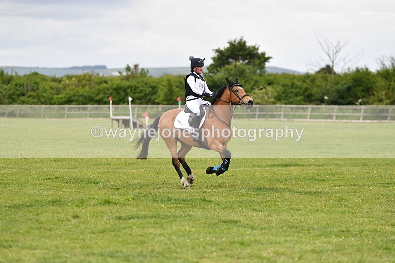 WJ5_3684 - Class 6 80cm