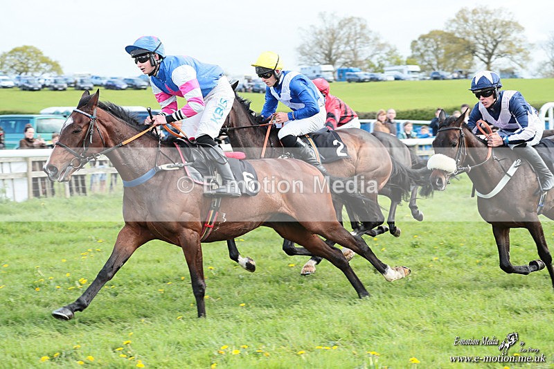 PtP 180426 1093 - Worcestershire Hunt PtP Chaddesley Corbett 18/04/26