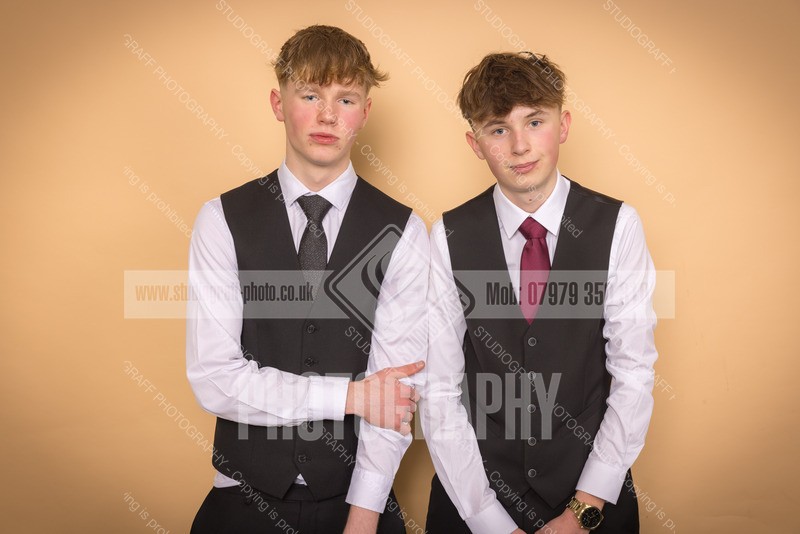 R5L1_2445 - Thurso high school 2025 - Senior prom