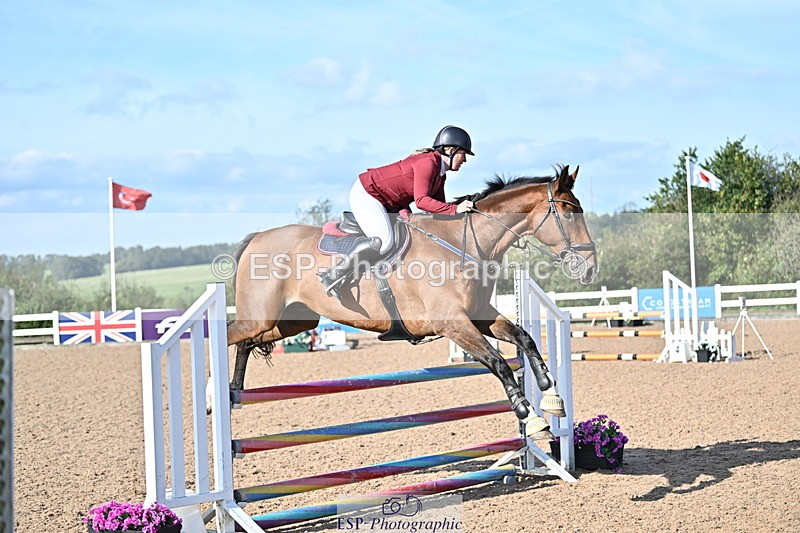 241004A-105307-01417 - Fri 07 Snr Brit Nov & 90cm Open