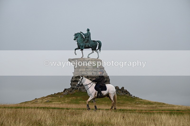 DSC_4029 - Time at Statue 14:56 to 15:05
