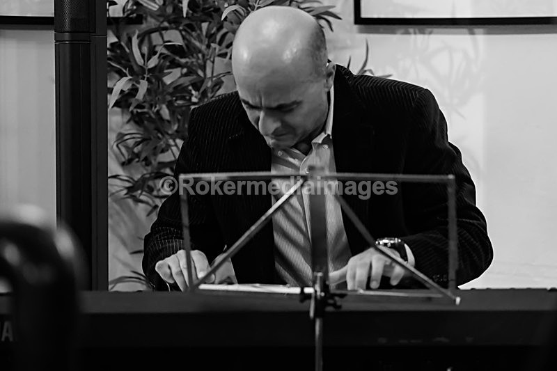  - BEN THOMAS & DAVIDE LOGIRI TRIO