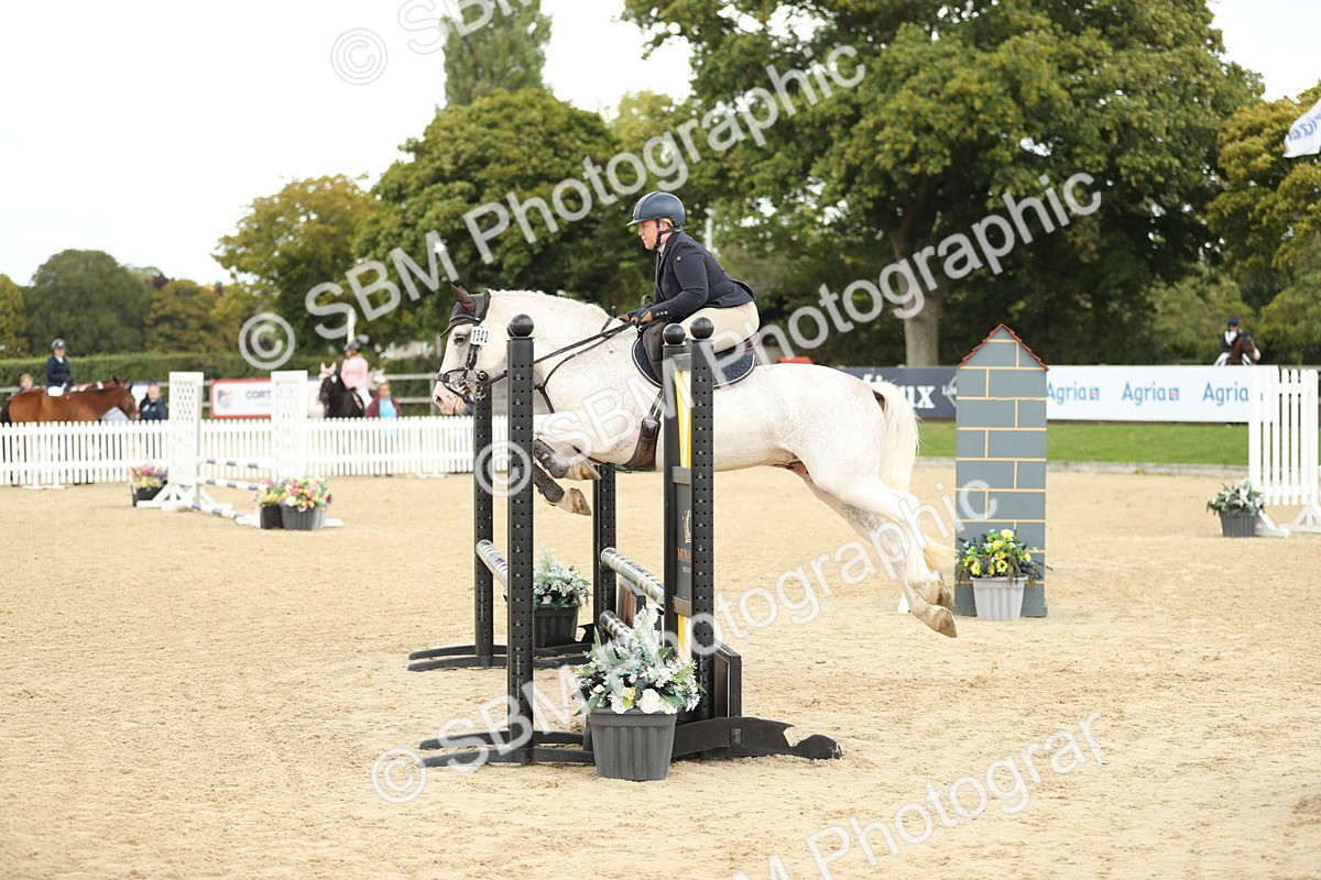 SBM_08858 - J30 - Senior Horse & Pony 70cm Championship