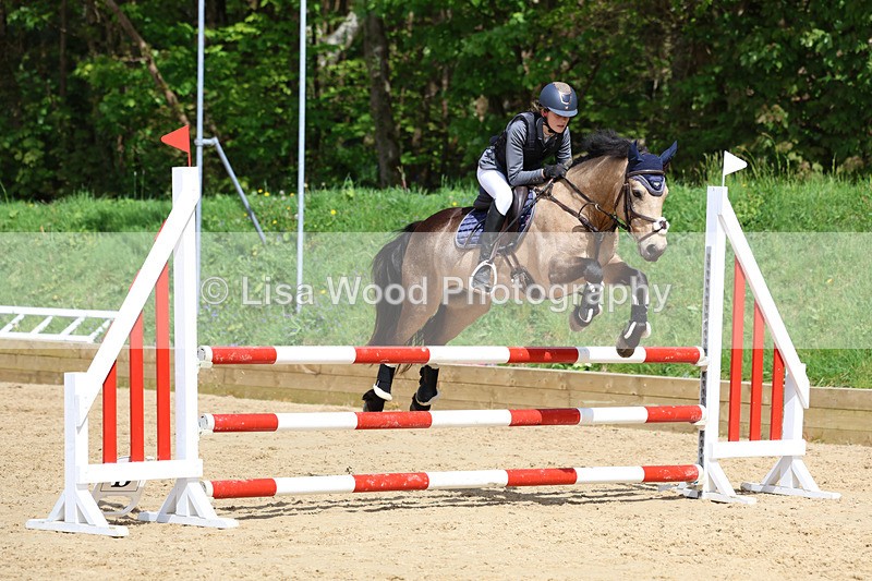 3E7A7904 - Class 10: 90 cm open