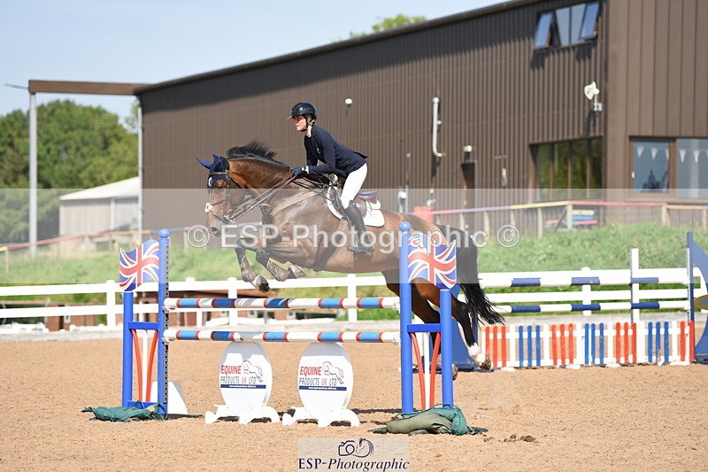230906A-140130-00539 - Foxhunter & 1.20m Open