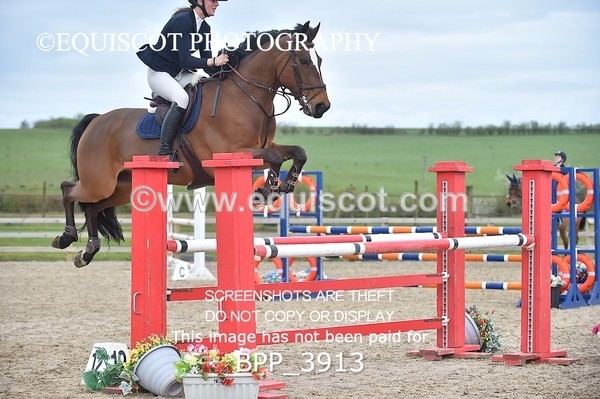 BPP_3913 - CLASS 4 Senior Newcomers/ 1.10m Open