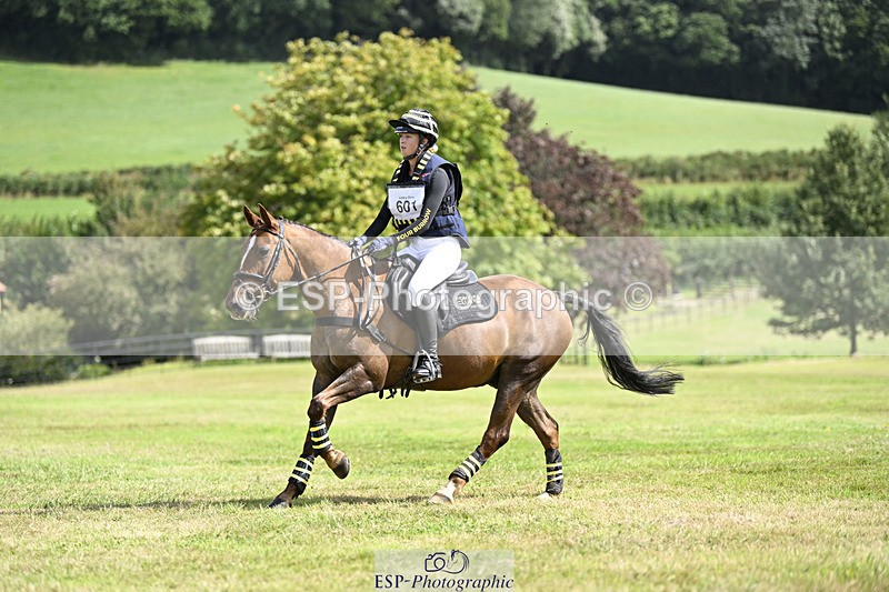 240825X-113757-32569 - 70cm XC 11.00 to 12.00