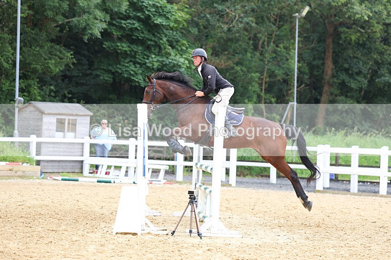 3E7A6173 - Class 7: Senior 1.05m