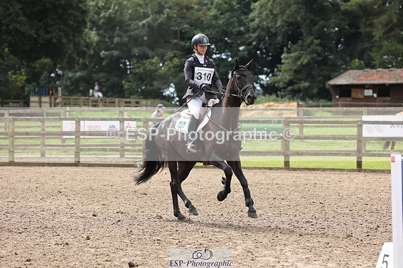 240804-105856-11397 - 310-Dani_Evans-BLACKADDER