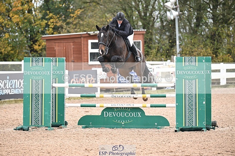 251105-143257-00905 - Cls 06 Fox & 1.20m