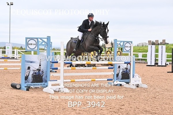 BPP_3942 - CLASS 16 SUN Senior Newcomers/1.10m Open