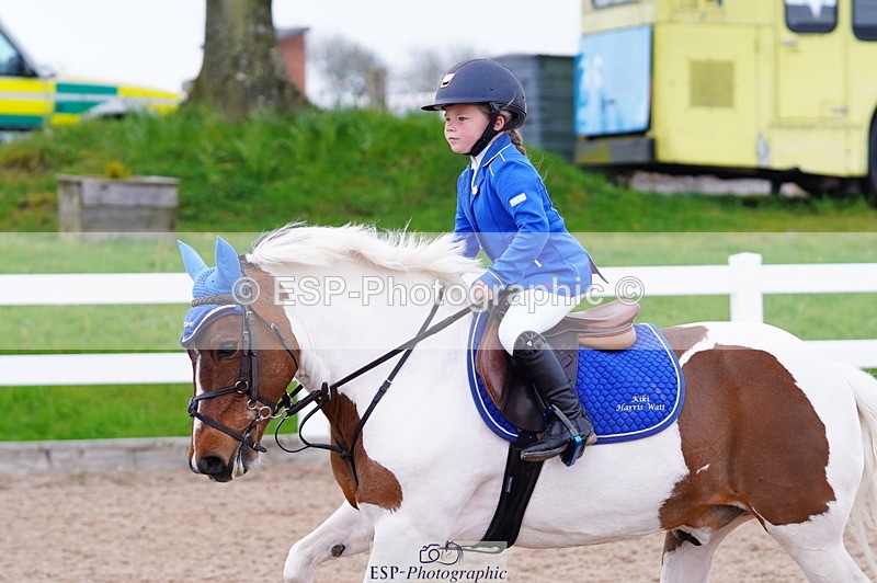 240505A-084040-03937 - Cls 11 Clear Round 50cm