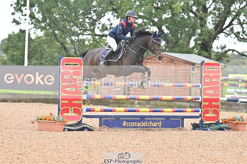 251003-131226-01051 - Cls 3 Foxhunter and 1.20m