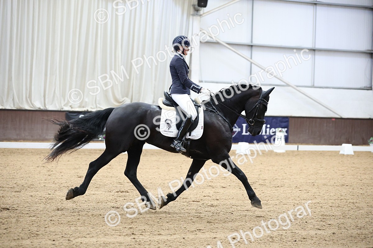 SBM_002790 - Class 5 - Novice 6 Gold - 10.24-11.30