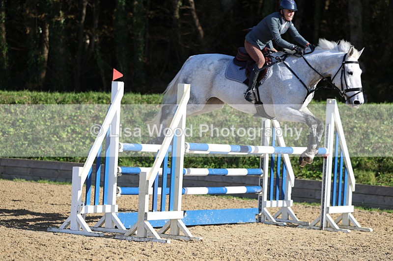 3E7A5760 - Class 7: Senior Newcomers/1.10m open