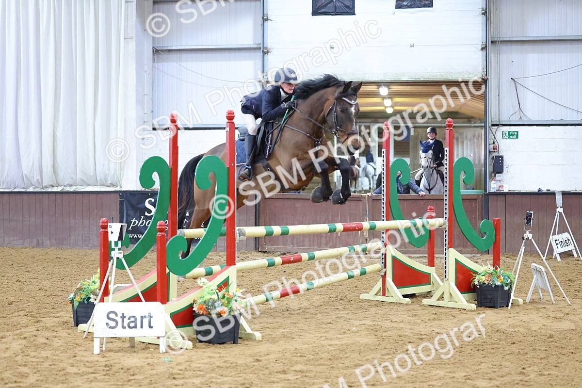 SBM_010040 - Class 21 - Nupafeed Supplements Senior Discovery/ 1m Open - First Round (1.00m)