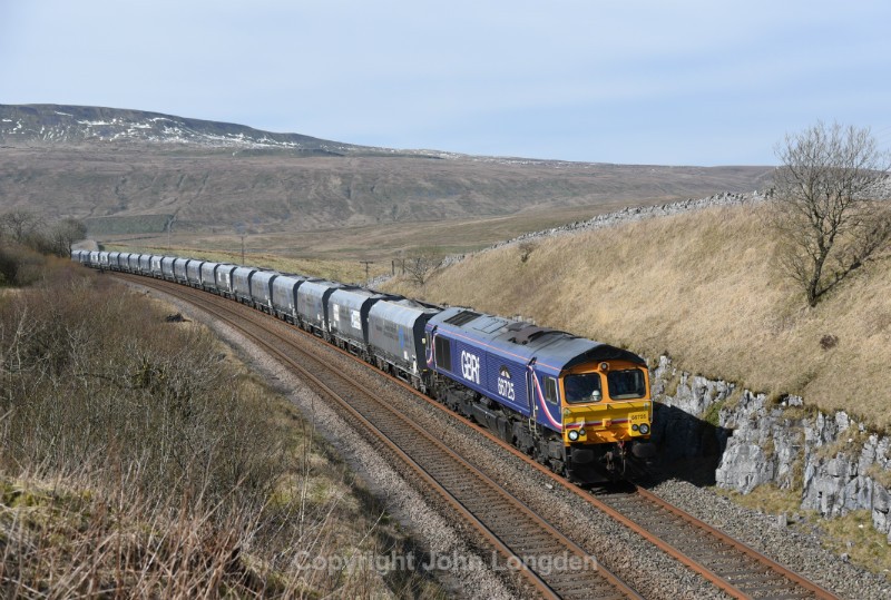 JL - 24.3.17 66725 6M33 Arcow - Bredbury, Salt Lake - Salt Lake Cottages