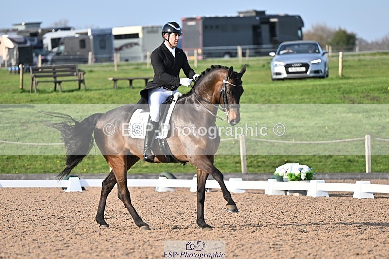 250404-181359-08570 - 159-Darren.Hicks-Tramontana.Tiger.Feet