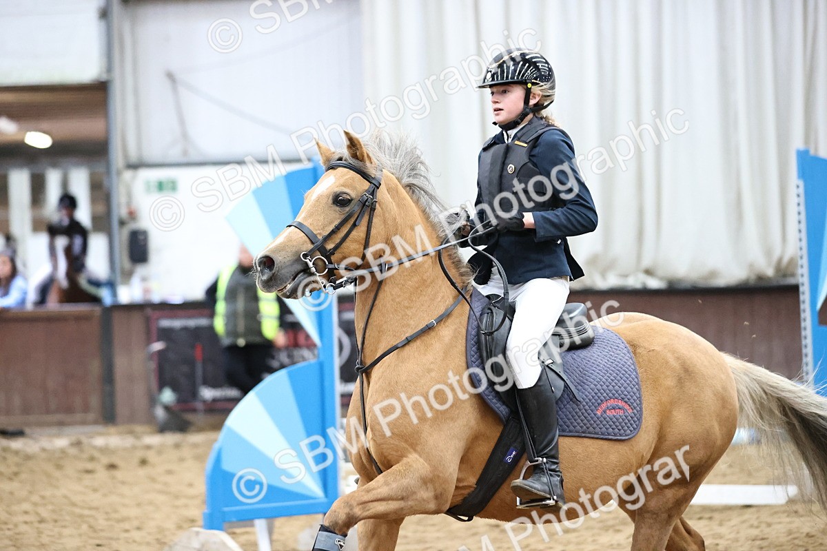 SBM_001348 - Class 5 - Henlow Veterinary Hospital 70cm