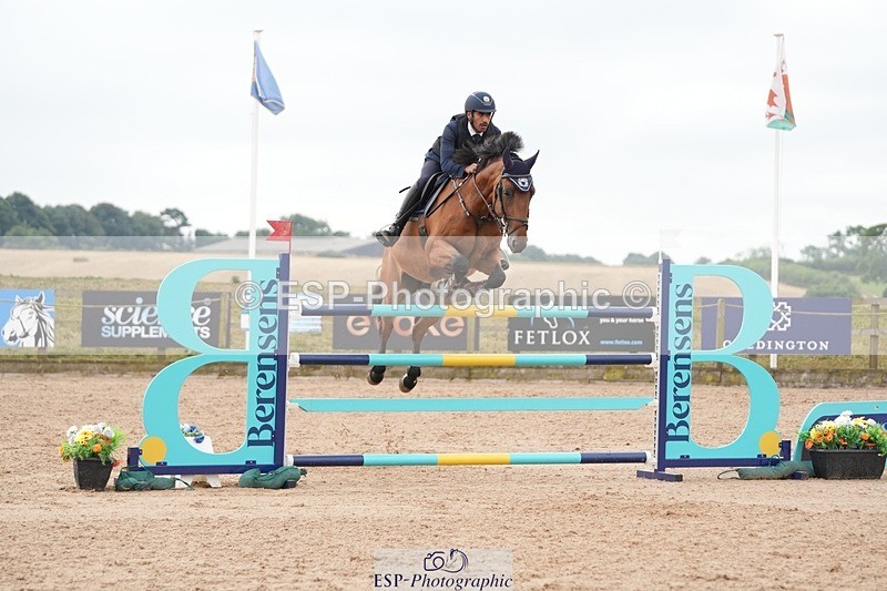 250718-115405-10143 - Cls 2, 3 Star Small Tour Break til End