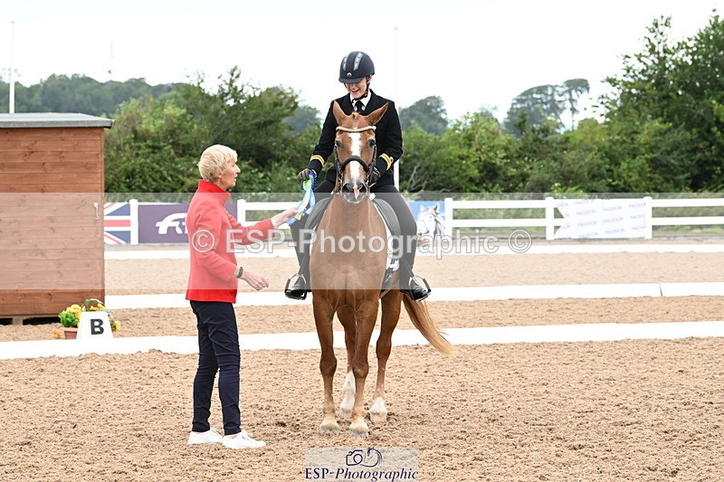 240815A-153837-02395 - Cls 3-P PSG Bronze