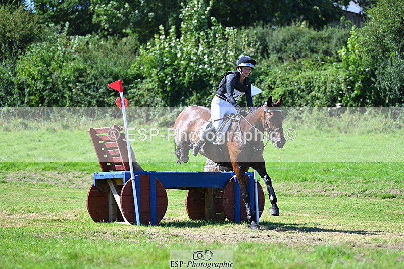 240811A-150904-05678 - 223-